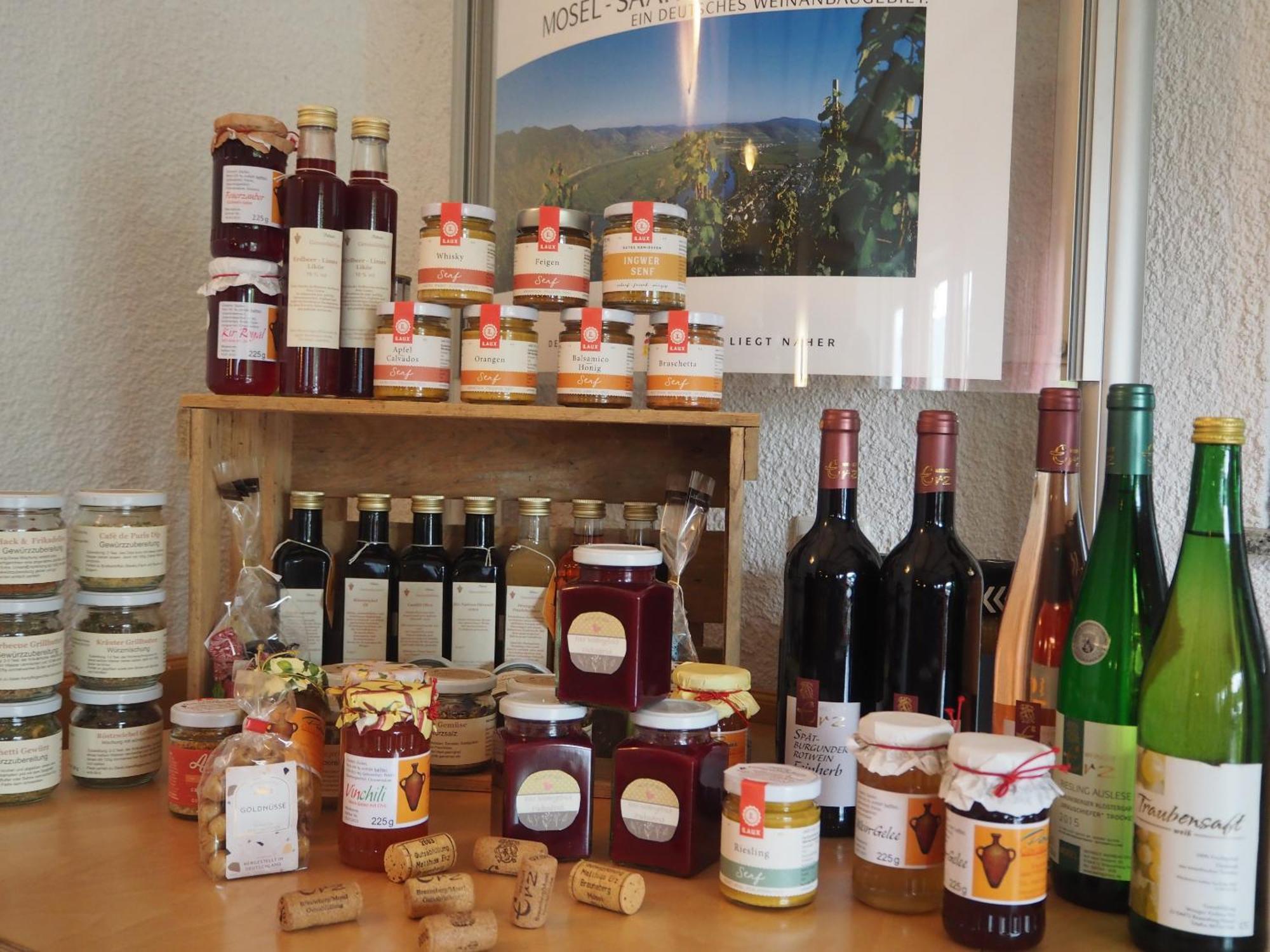 Weingut & Gaestehaus Andreas Erz Brauneberg Buitenkant foto